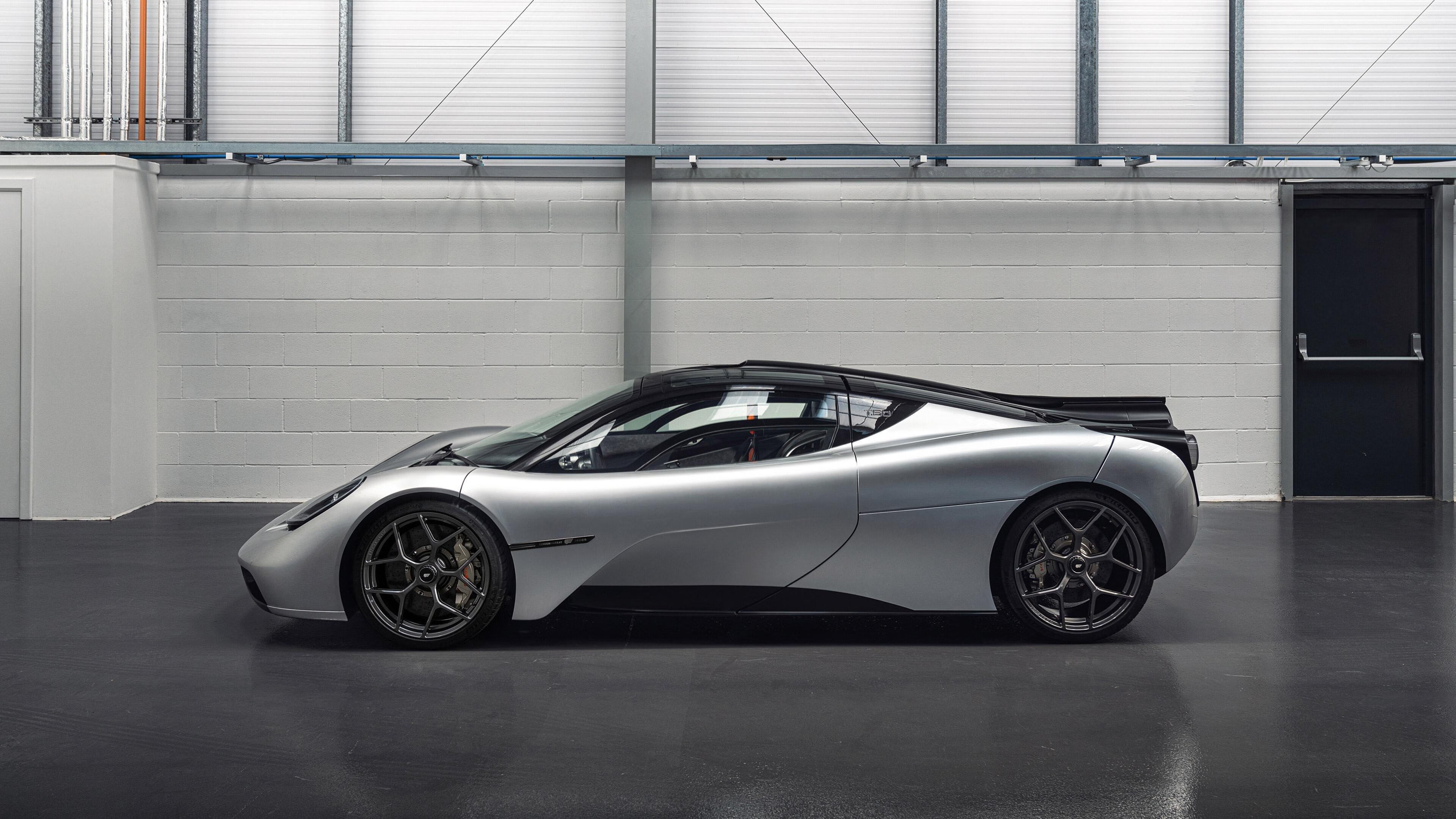 开云官方-波兰蝶泳年轻选手潜力无限,波兰游泳奥运冠军