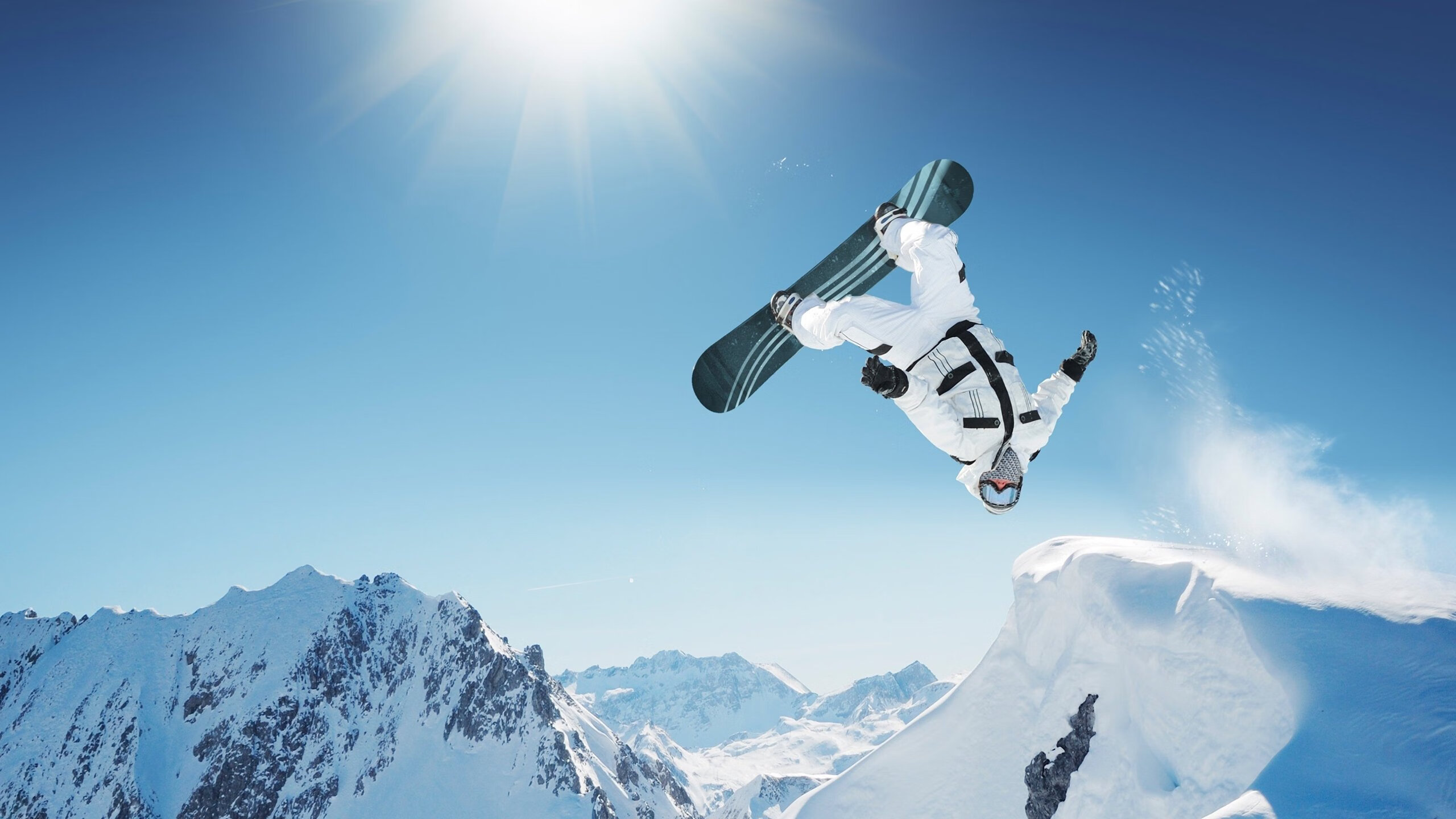 开云体育网站入口-赛场“秀技”盛宴:传球、扣篮、突破的极致表现,球星扣篮视频